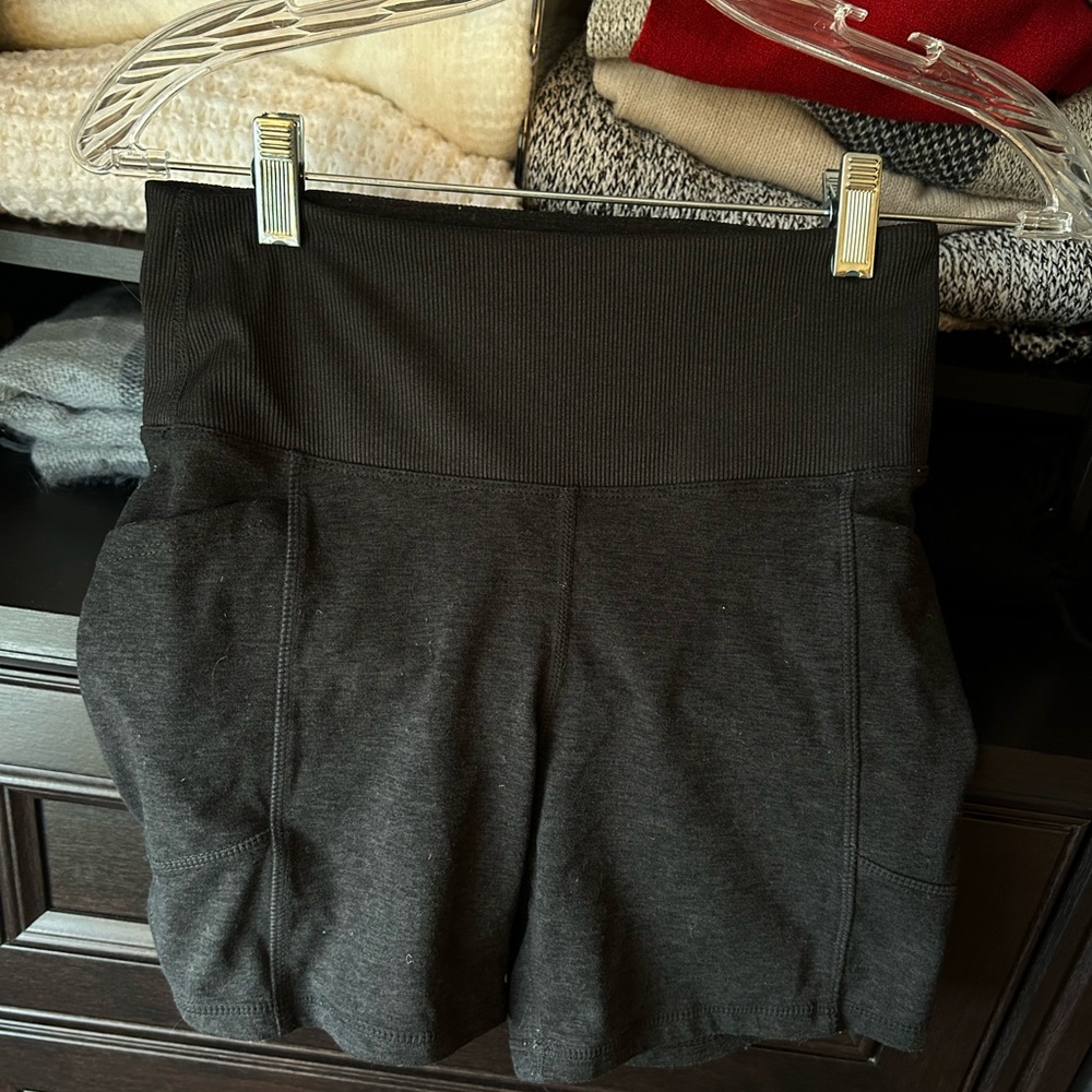 Zobha Black High Waist Athletic Shorts